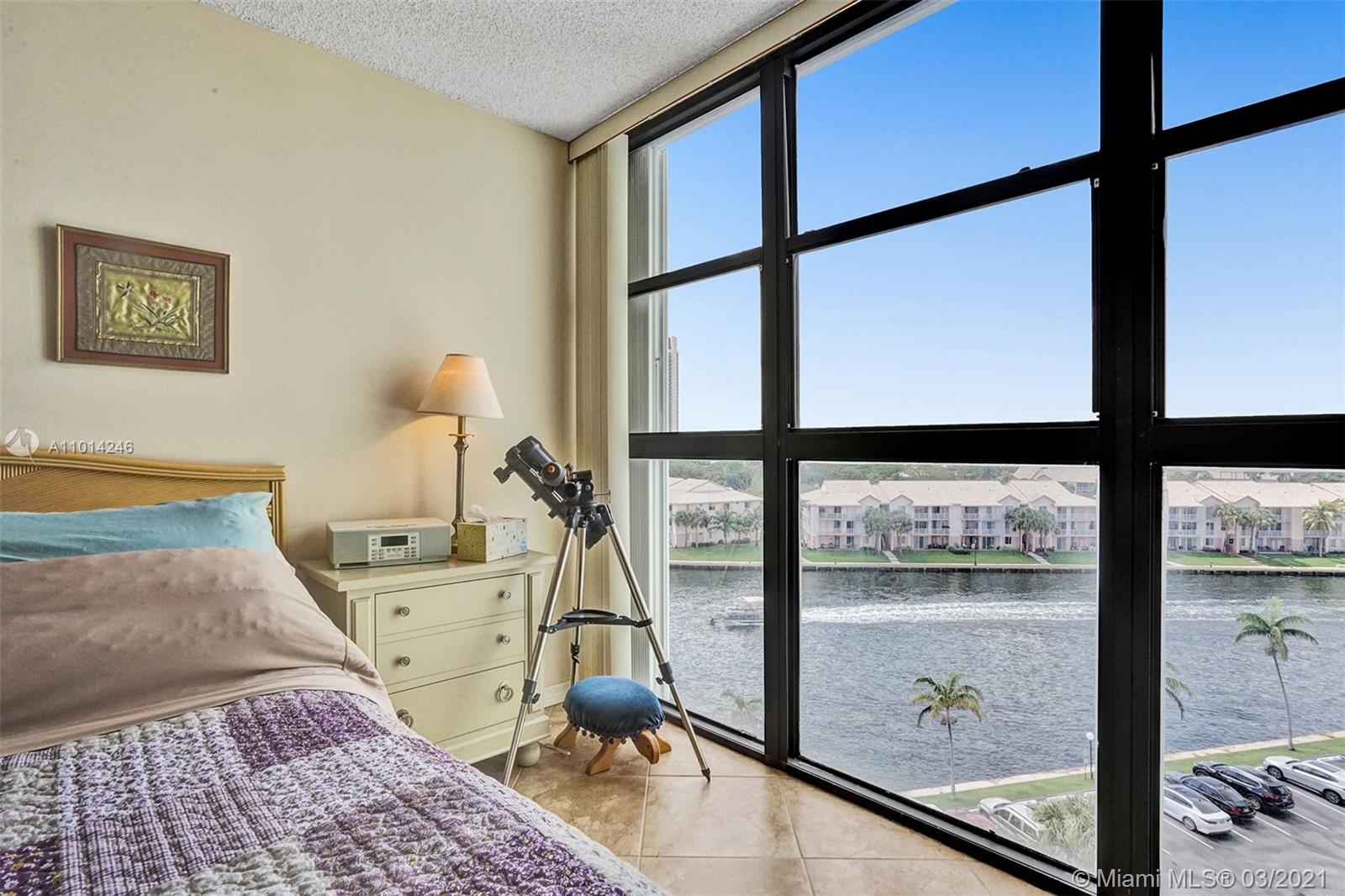 Hallandale Beach, FL 33009,200 Leslie Dr #818