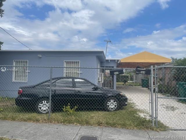 562 NW 13th St, Florida City, FL 33034