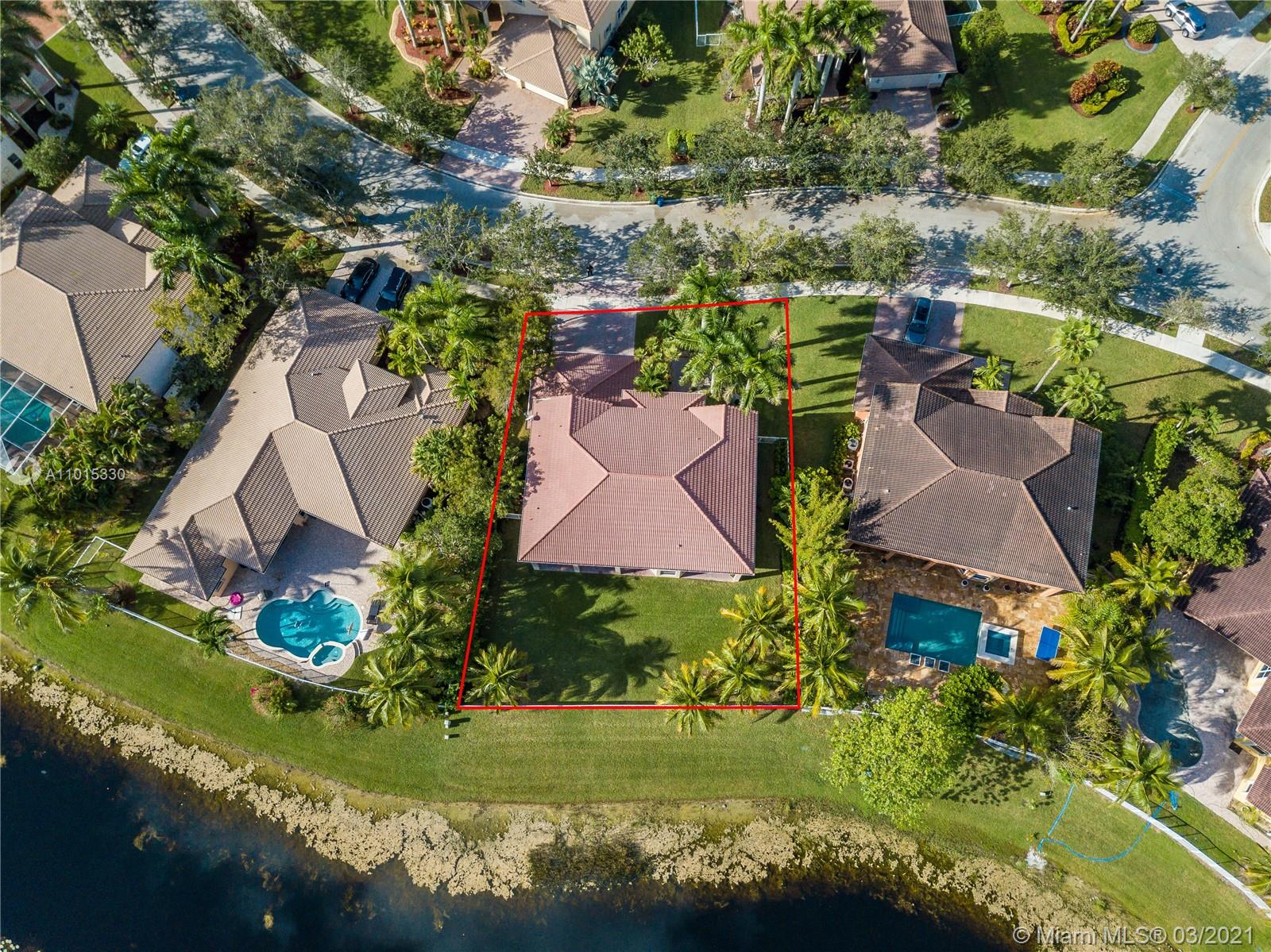 Weston, FL 33327,1017 Waterside Cir