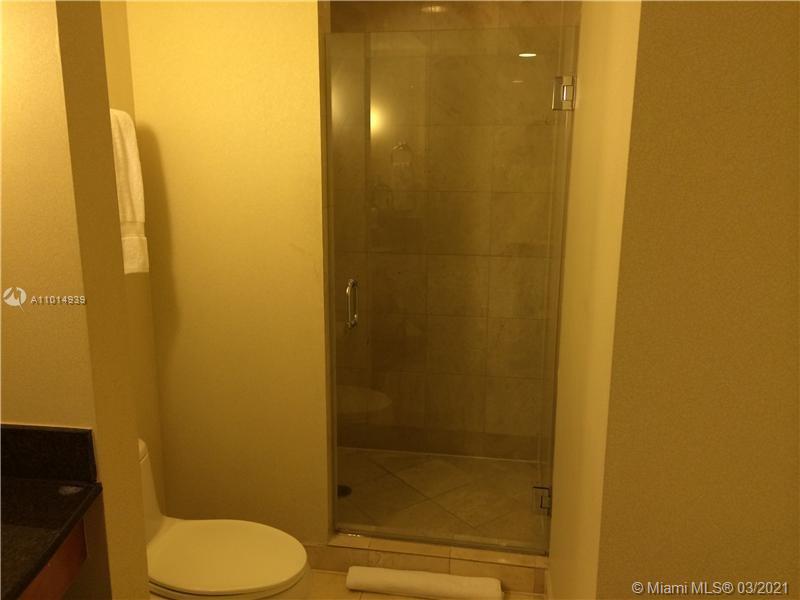 Sunny Isles Beach, FL 33160,18001 Collins Ave #502