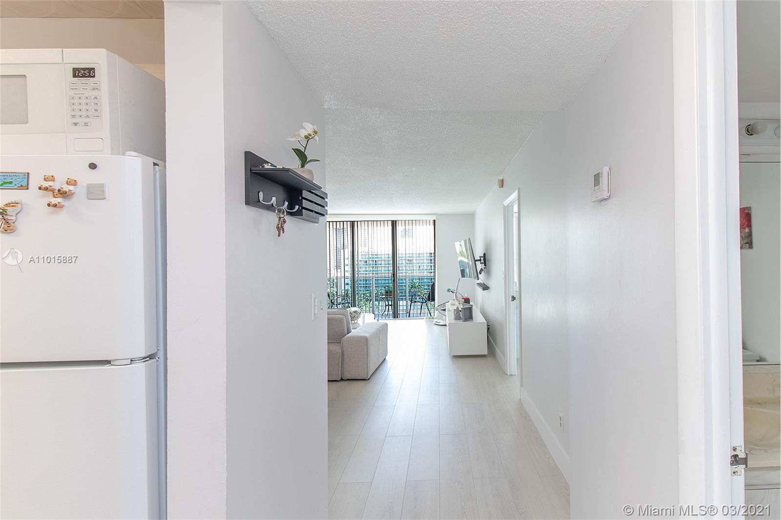 3800 S Ocean Dr #709, Hollywood, FL 33019