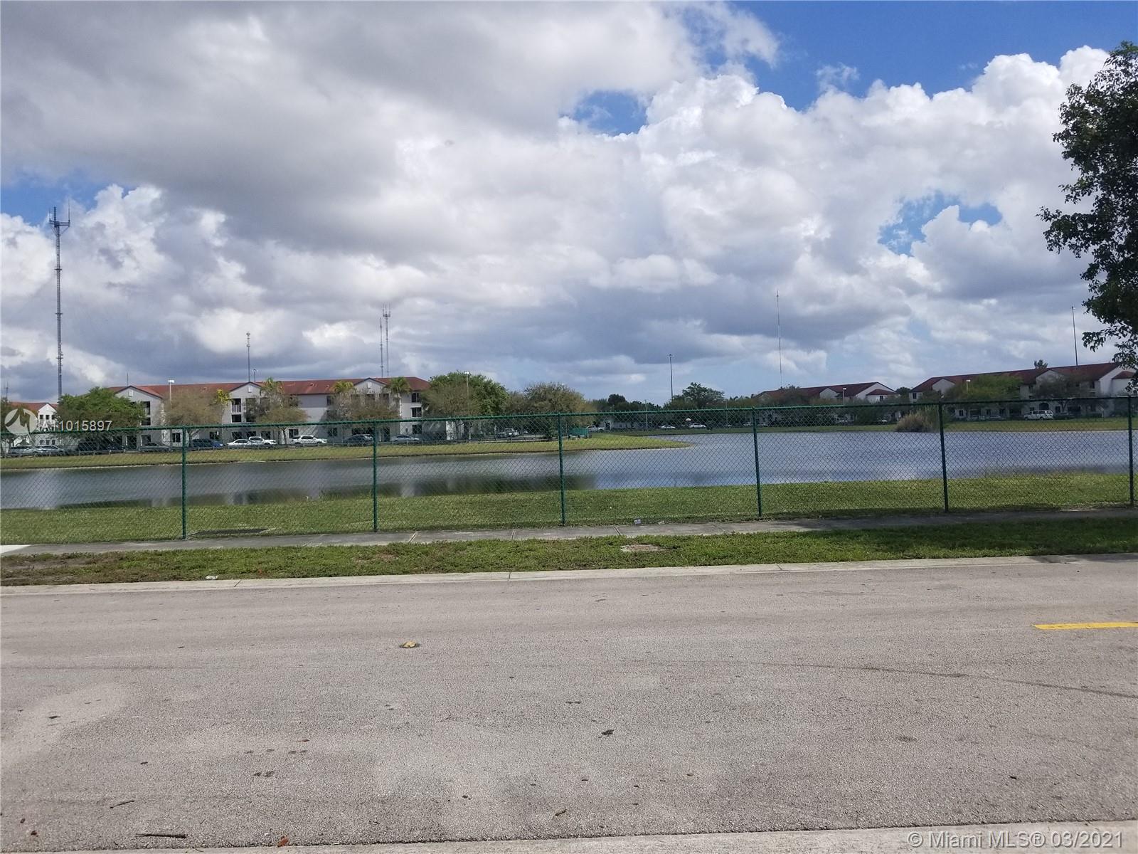 20520 NW 17th Ave, Miami Gardens, FL 33056