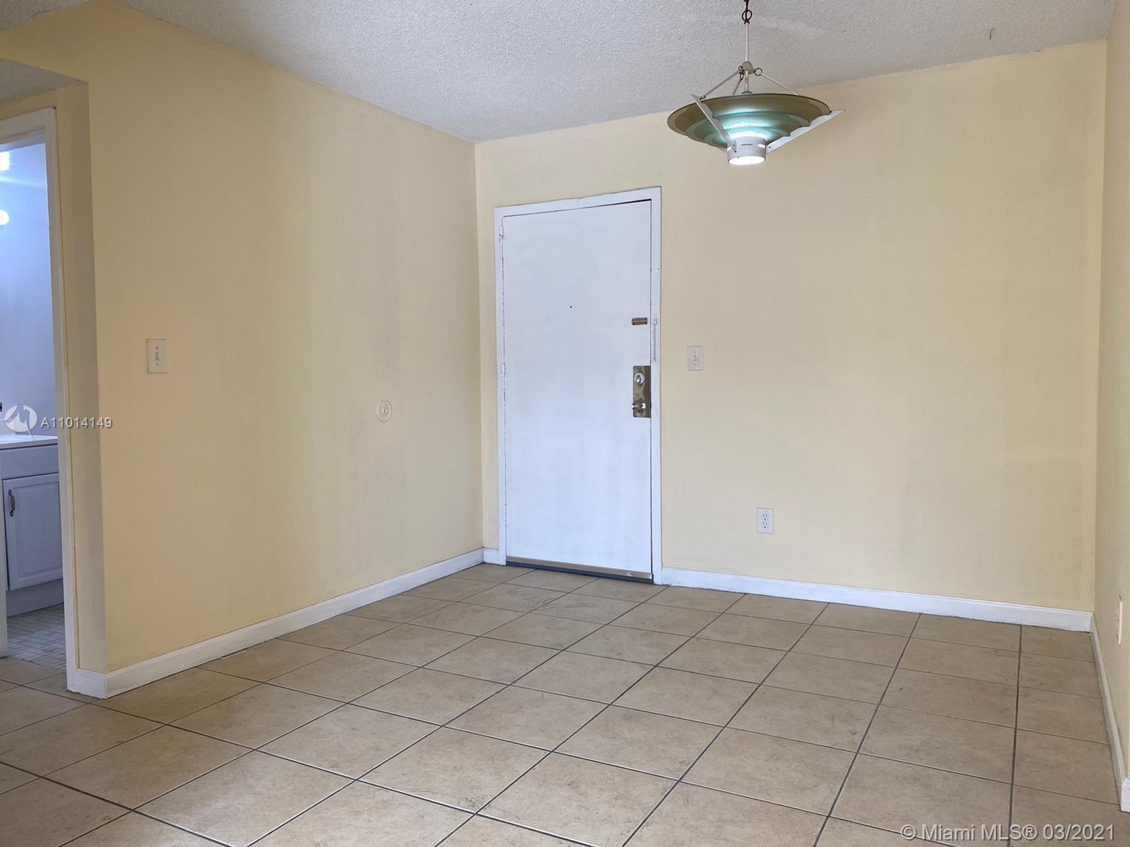 Lauderdale Lakes, FL 33313,4848 NW 24th Ct #305