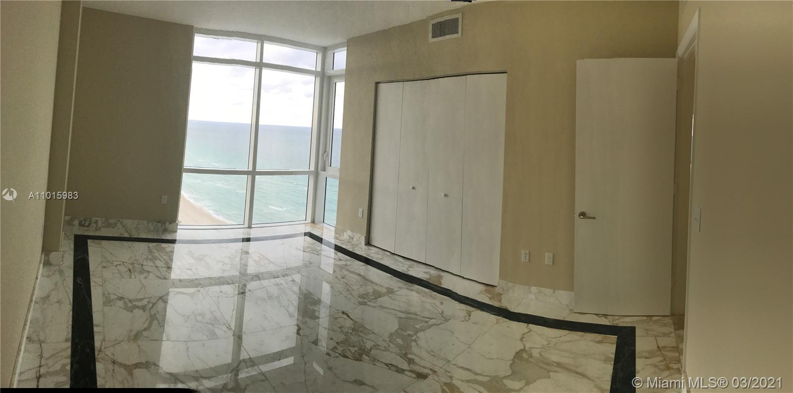 Hollywood, FL 33019,3951 S Ocean Dr #2103