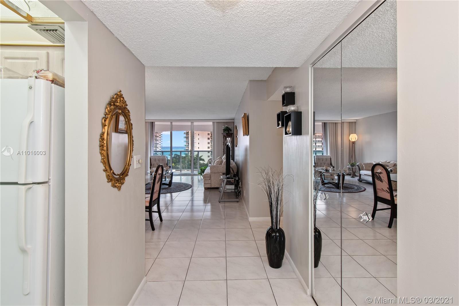 Hollywood, FL 33019,3800 S Ocean Dr #618