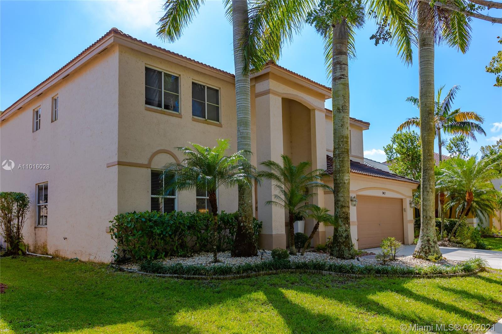 Weston, FL 33327,947 Lavender Cir