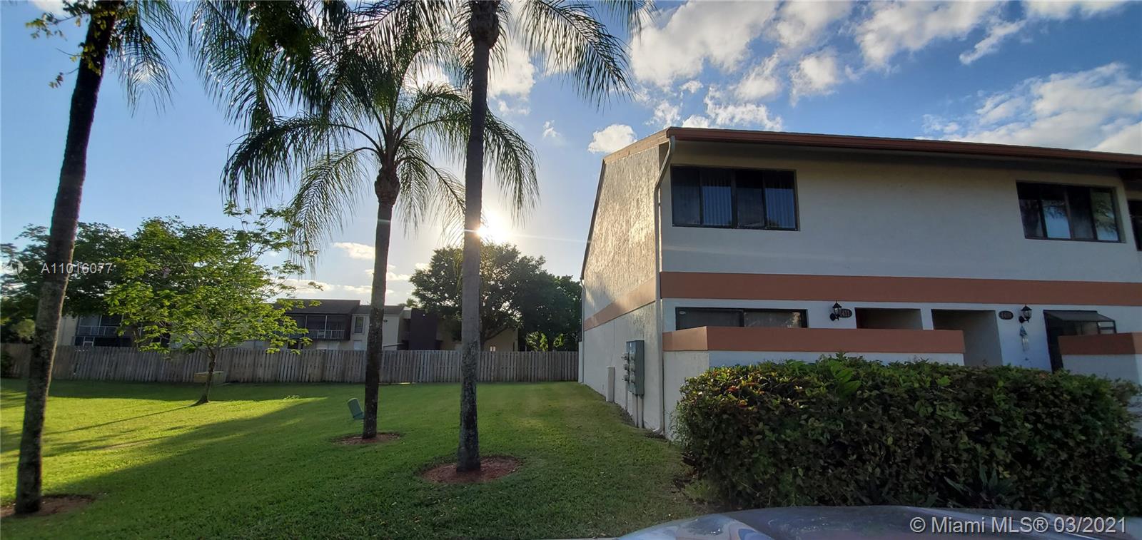 4411 SW 70th Ter #4411, Davie, FL 33314