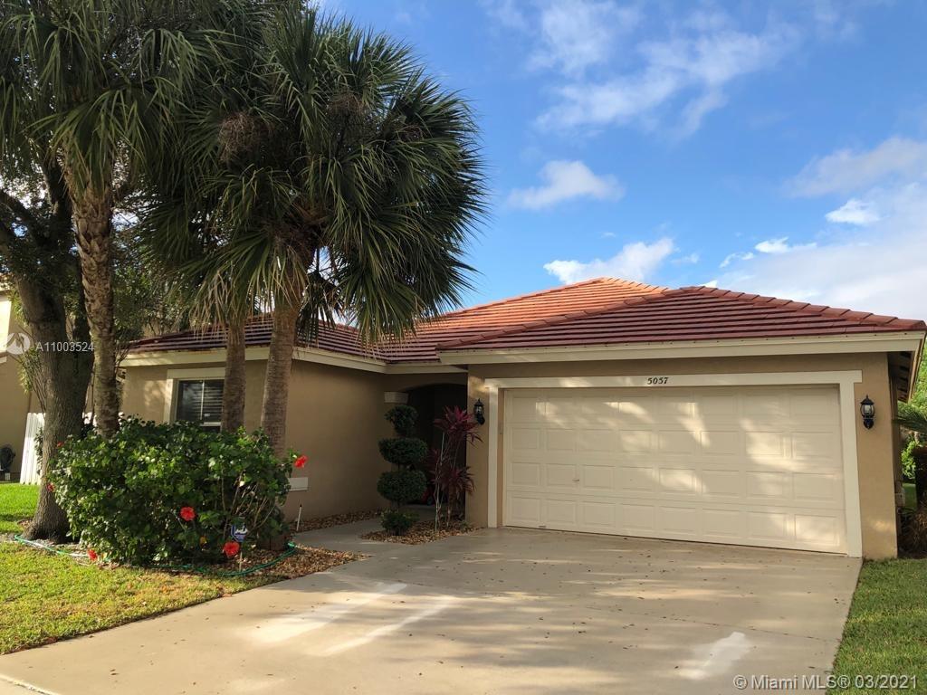 5057 Prairie Dunes Village Cir, Lake Worth, FL 33463