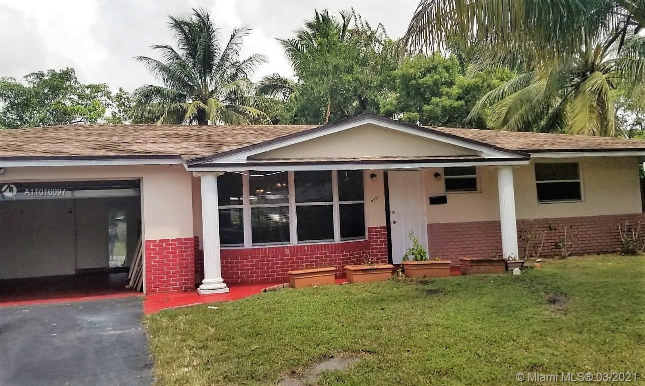 Plantation, FL 33317,4301 NW 3rd Ct