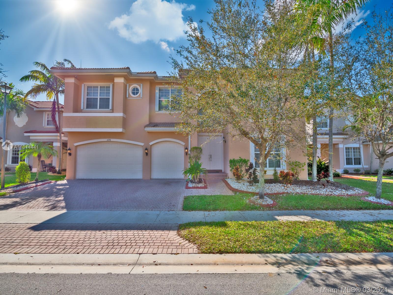 Miramar Homes for Sale 500,000+