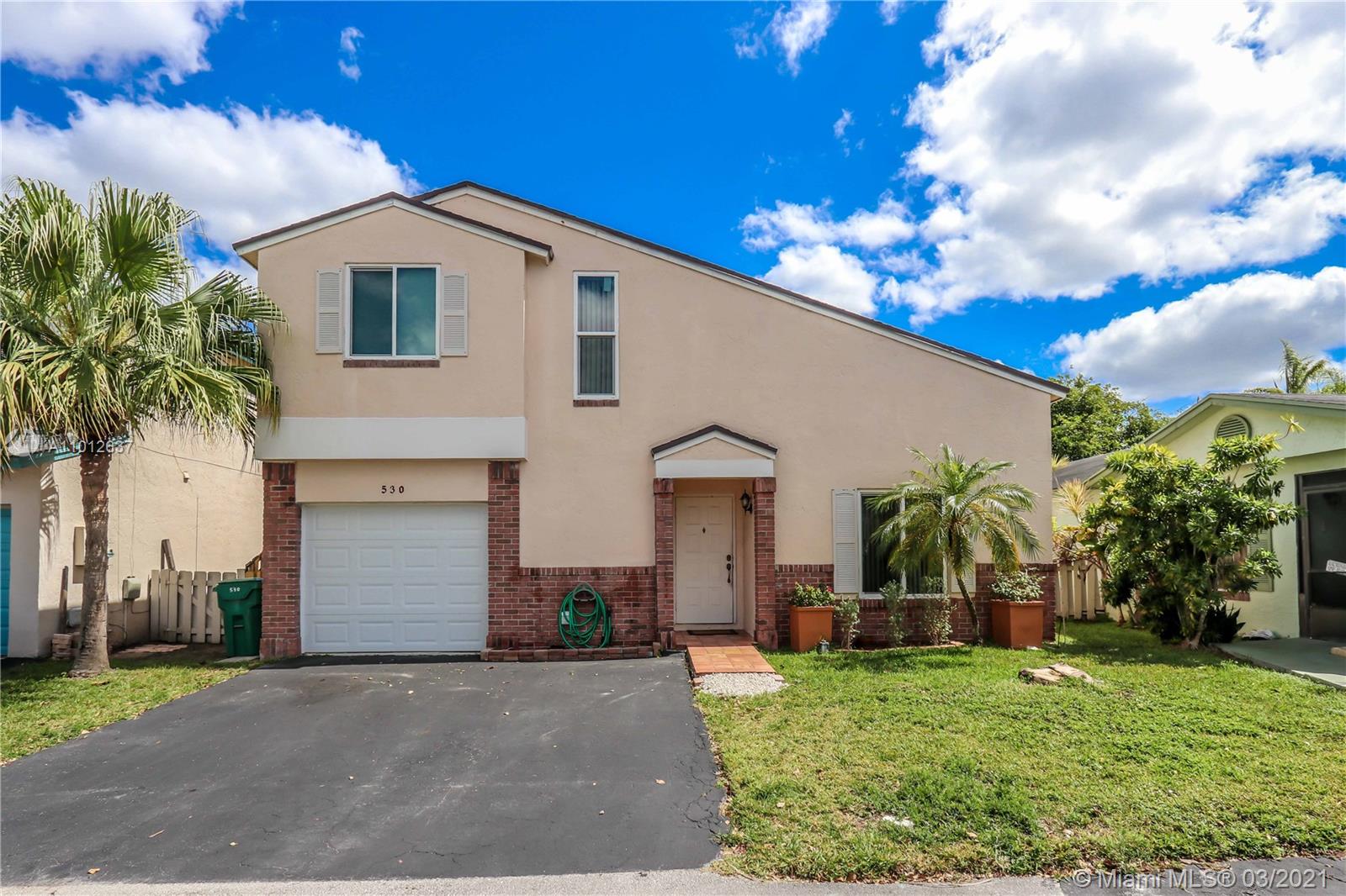 530 Radford Ter, Davie, FL 33325