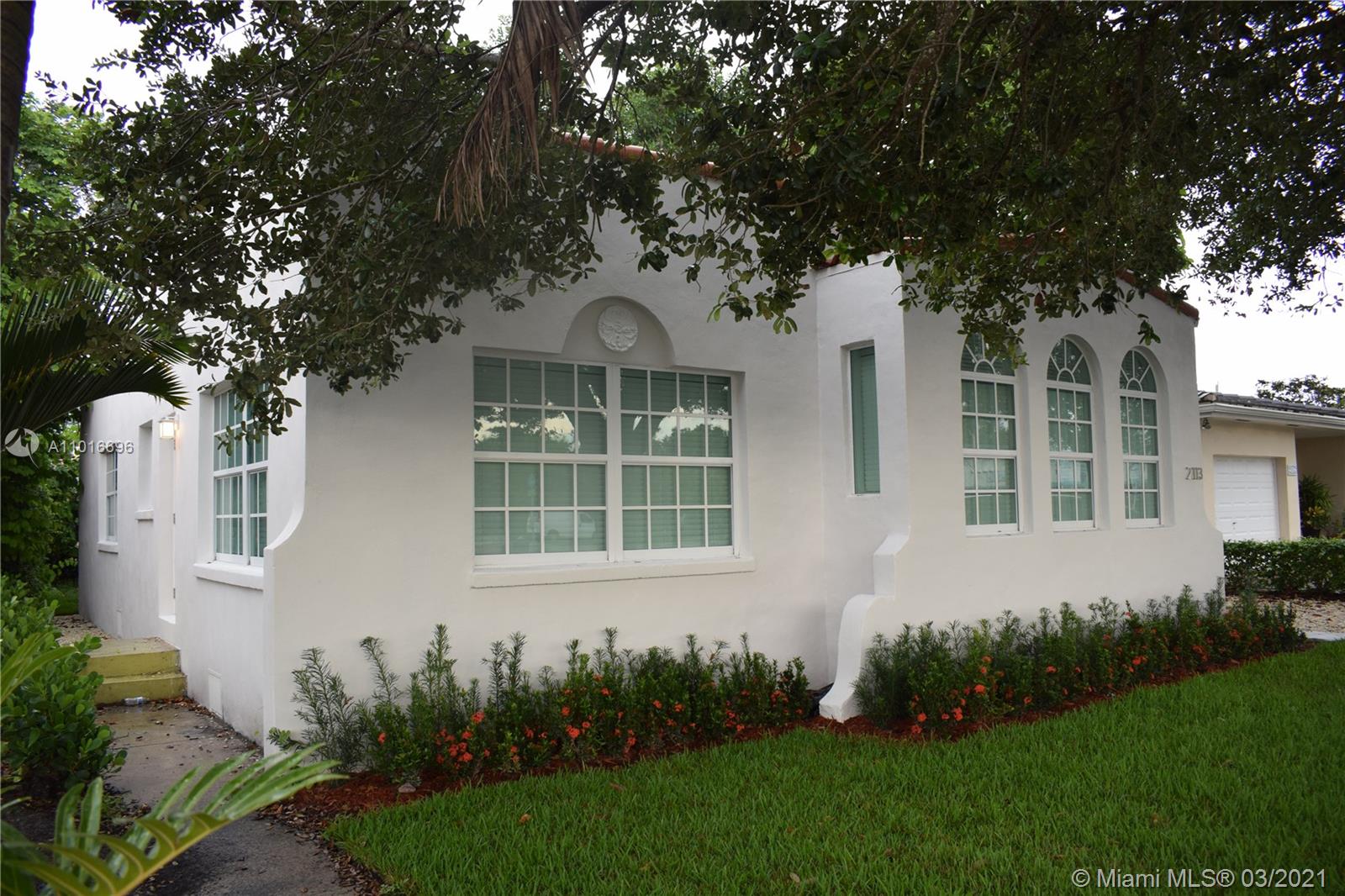 2113 SW 57th Ave, Coral Gables, FL 33155