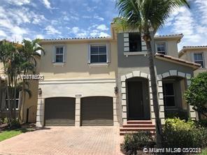 21220 NE 32 PL, Aventura, FL 33180