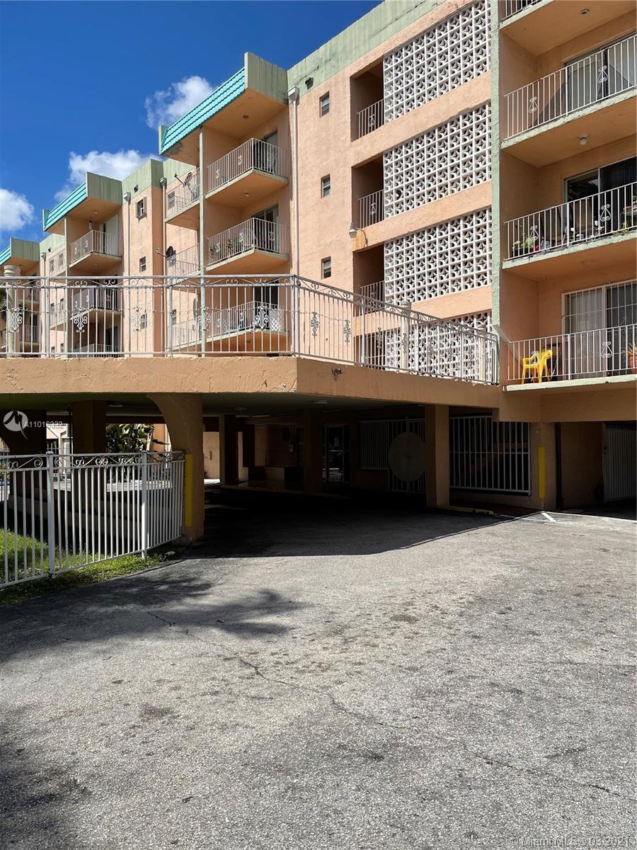 Hialeah, FL 33012,1655 W 44th Pl #509