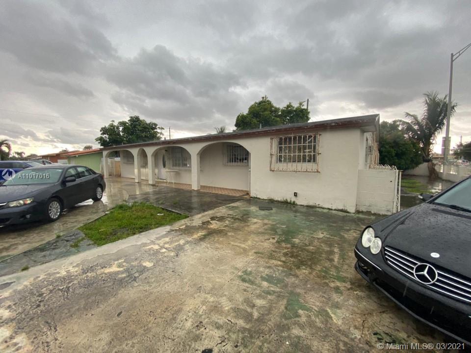 1190 W 56th St, Hialeah, FL 33012