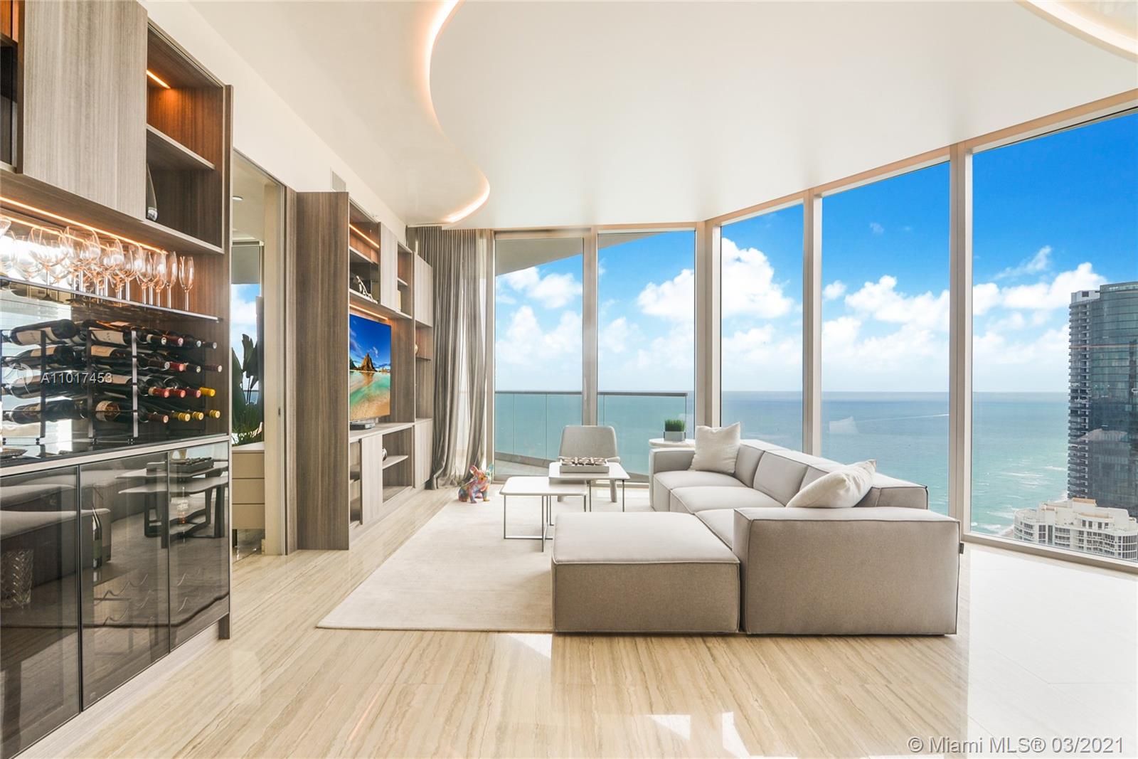 Sunny Isles Beach, FL 33160,18975 Collins Ave #4404