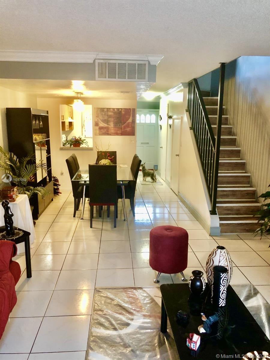 Miami, FL 33193,8010 SW 152nd Ave #202