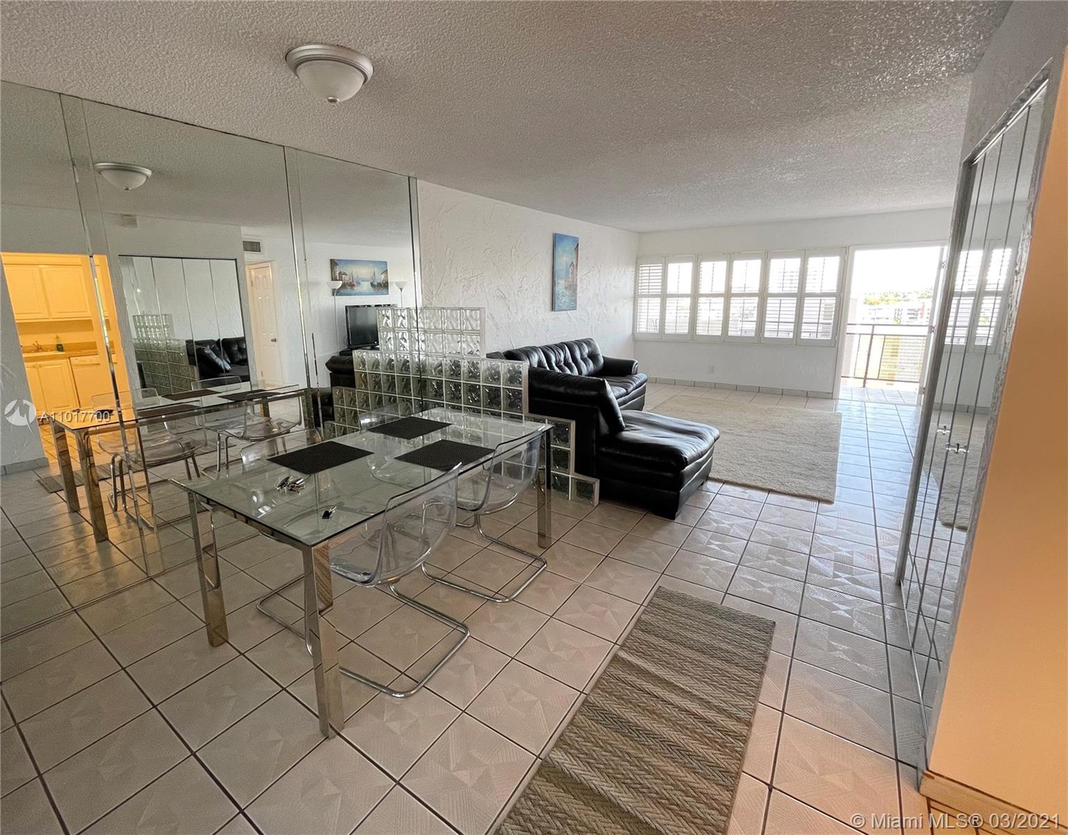 401 Golden Isles Dr #903, Hallandale Beach, FL 33009