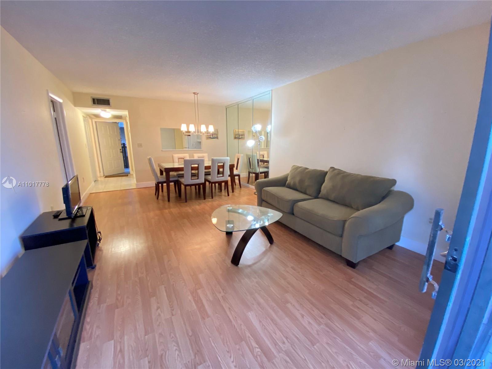 Pembroke Pines, FL 33026,1000 Colony Point Cir #317