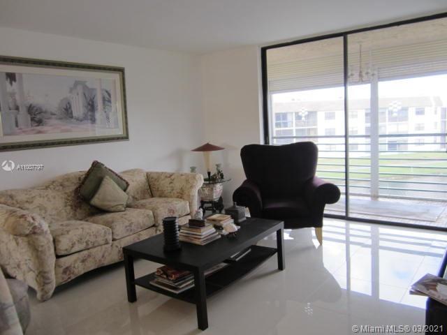 Sunrise, FL 33322,10145 Sunrise Lakes Blvd #305