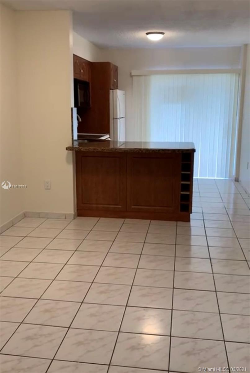 Hialeah, FL 33016,5480 W 21st Ct #202