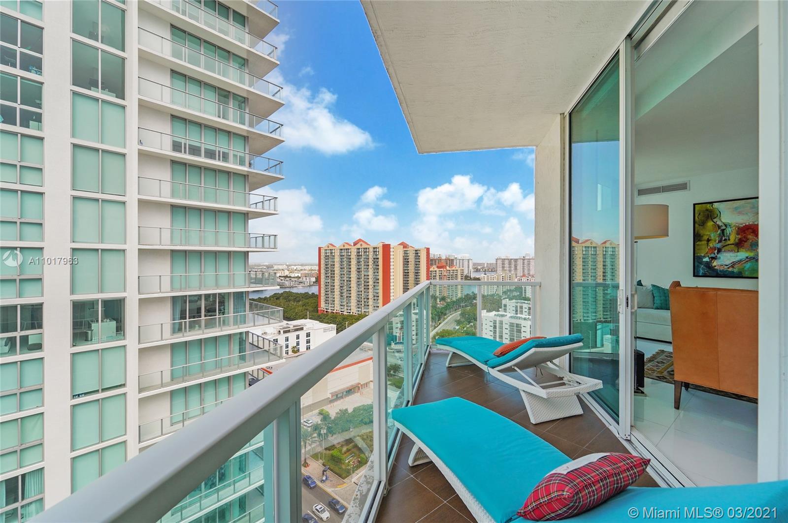 Sunny Isles Beach, FL 33160,250 Sunny Isles Blvd #3-TS3