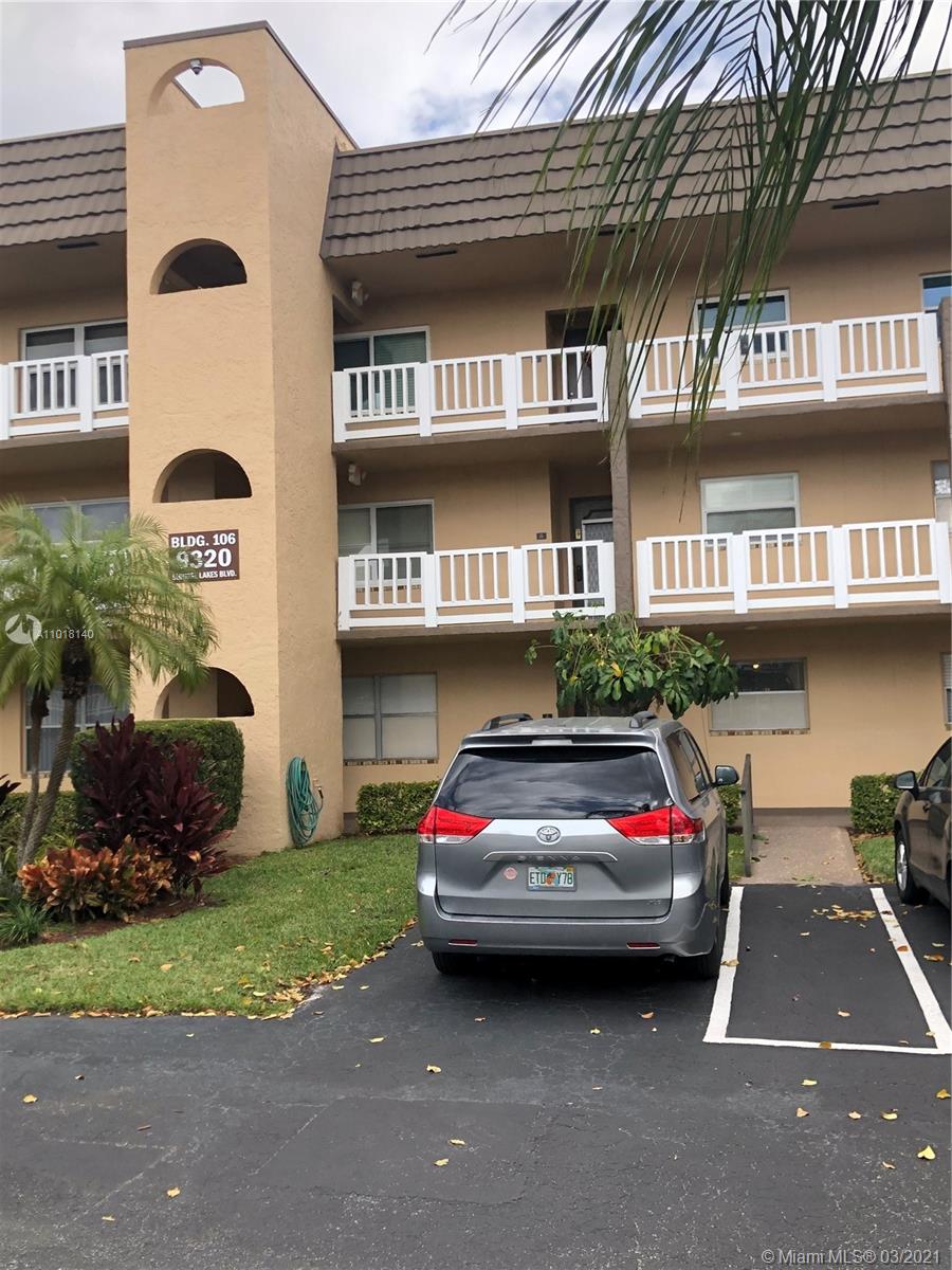 Sunrise, FL 33322,9320 Sunrise Lakes Blvd #104