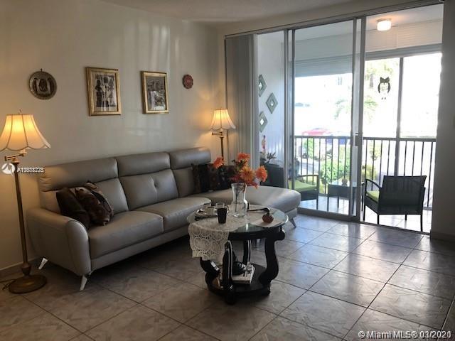 Hallandale Beach, FL 33009,3177 S Ocean Dr #201