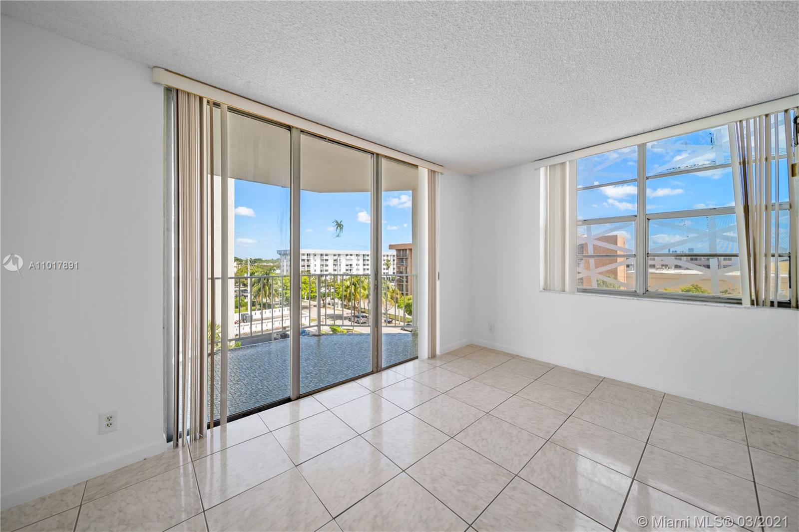 16710 NE 9th Ave #501, North Miami Beach, FL 33162