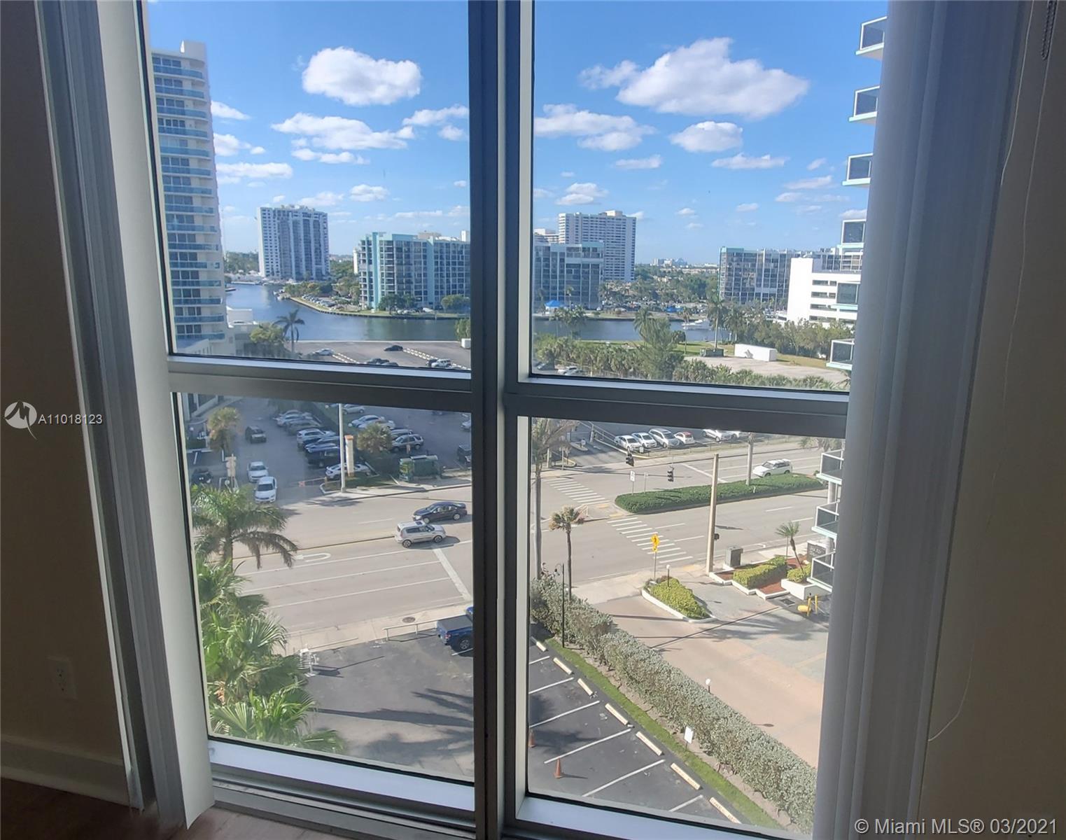 Hollywood, FL 33019,3801 S Ocean Dr #8W