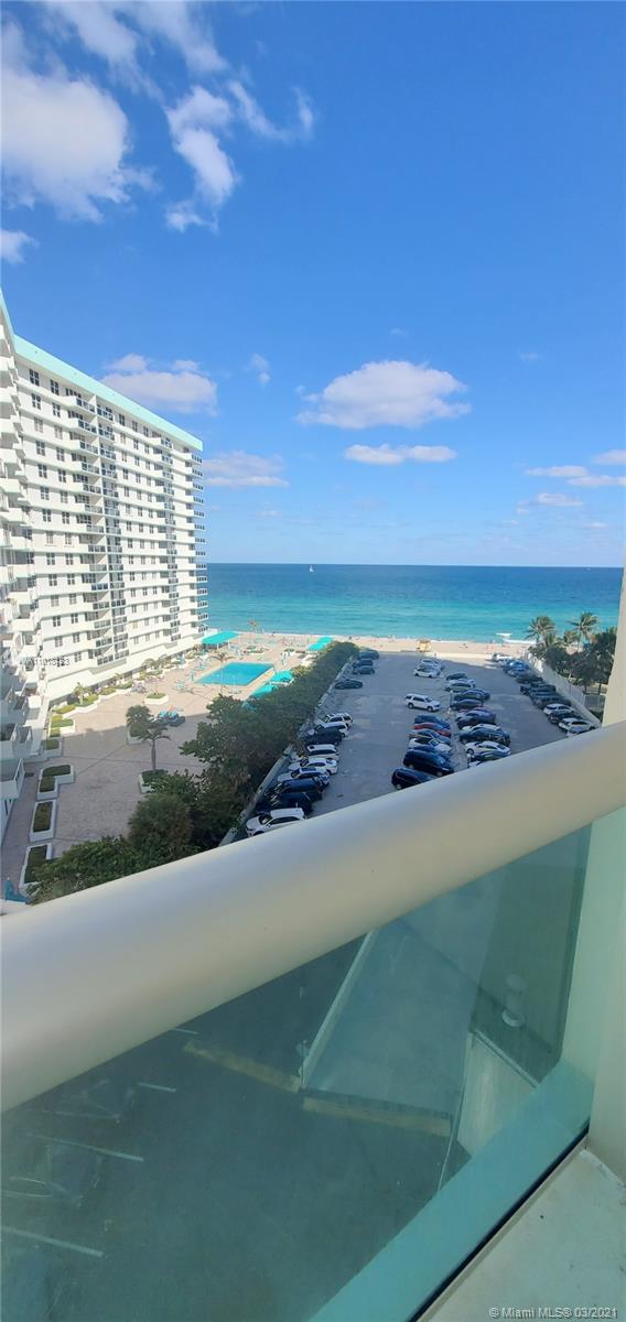 Hollywood, FL 33019,3801 S Ocean Dr #8W