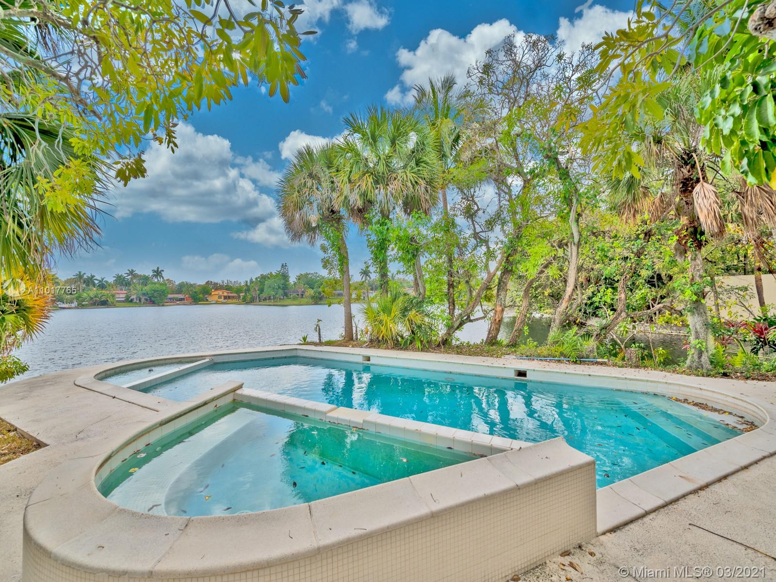 Miami Lakes, FL 33014,16181 W Troon Cir