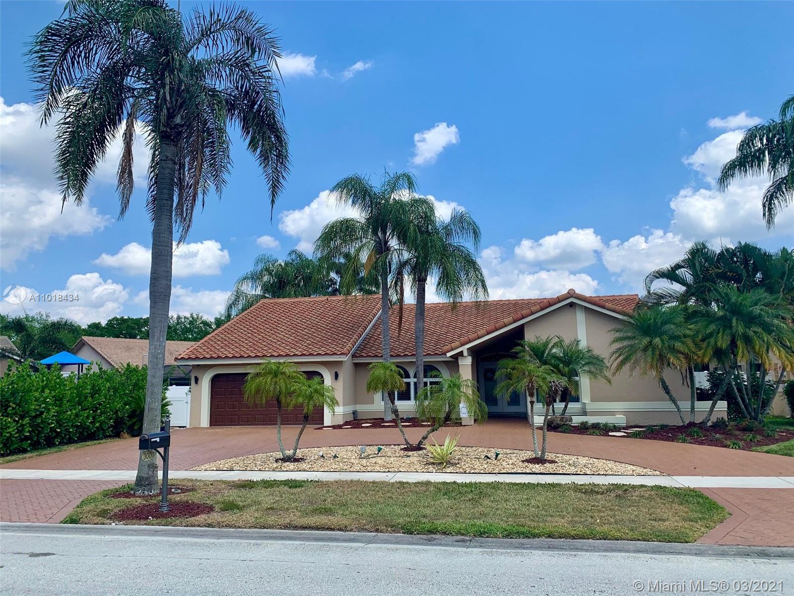 300 NW 108th Ave, Plantation, FL 33324