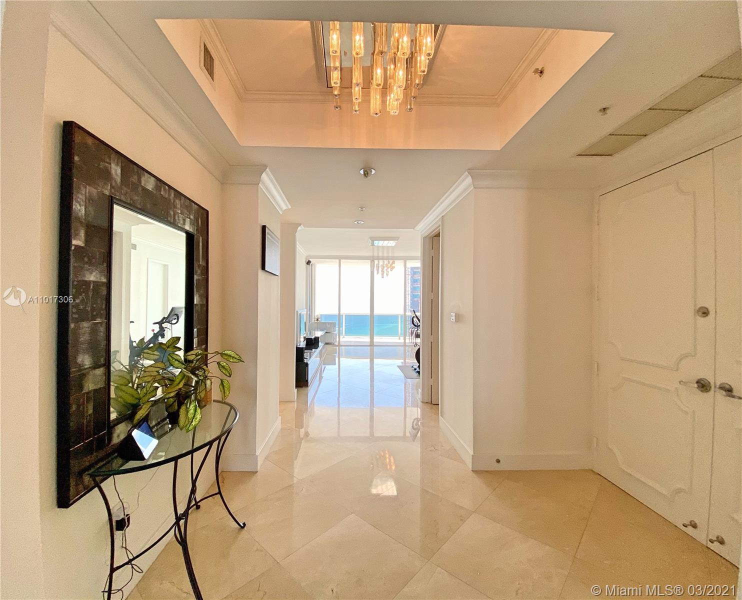 Sunny Isles Beach, FL 33160,18101 Collins Ave #4102