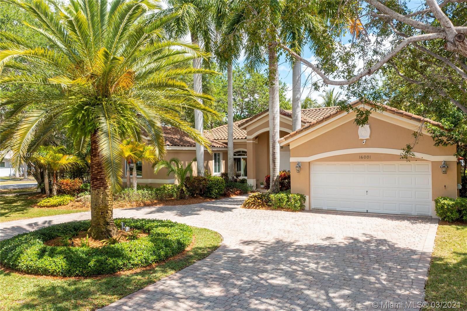 Palmetto Bay, FL 33157,16001 SW 84th Ct