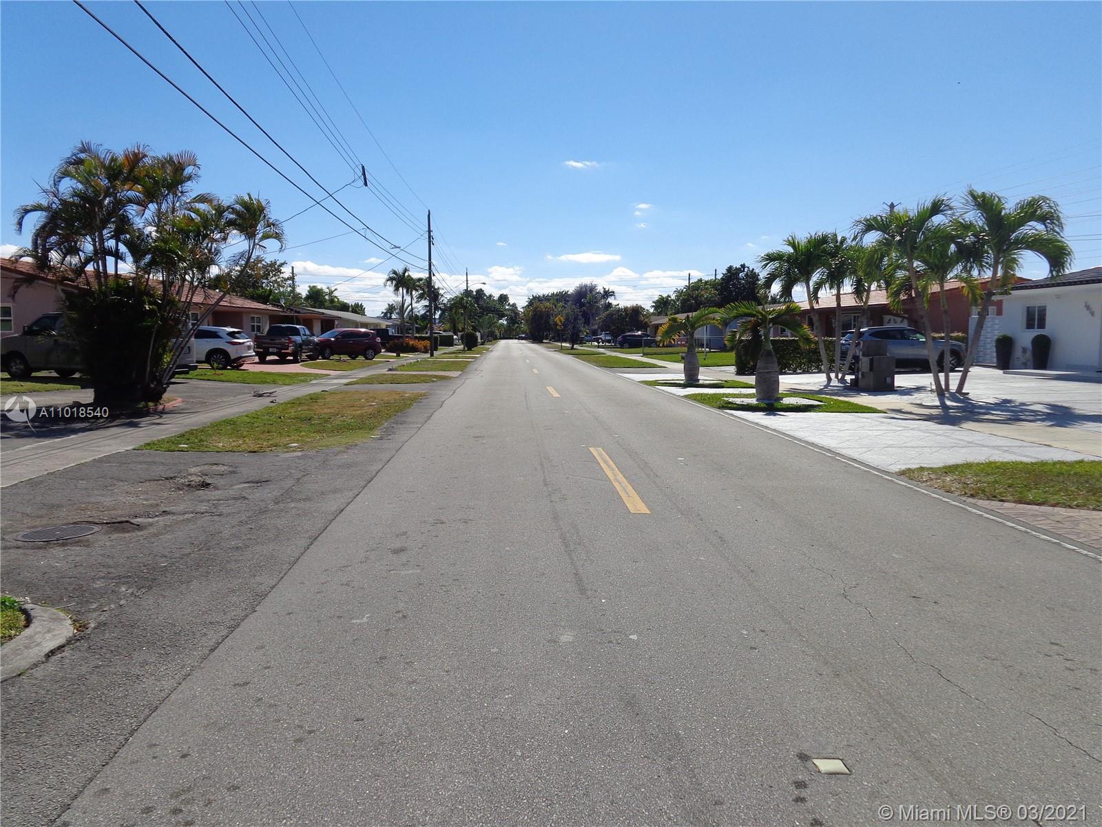 Hialeah, FL 33014,7824 W 18th Ln