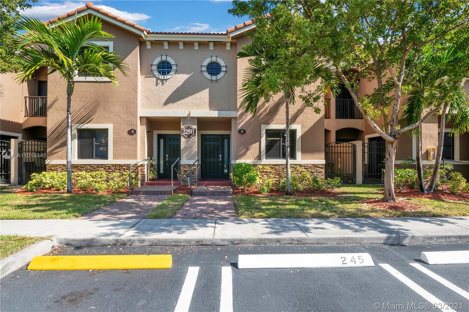 Cutler Bay, FL 33190,22511 SW 88th Pl #5-24