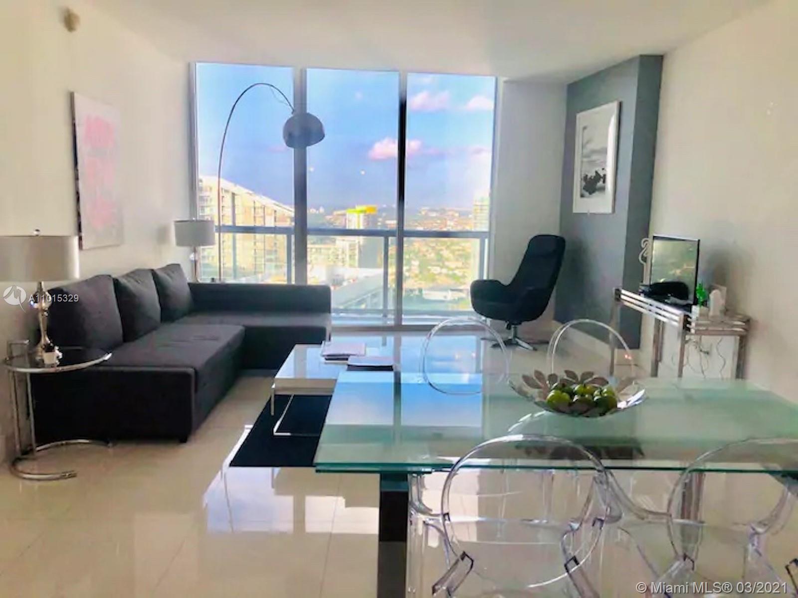 Miami, FL 33131,485 Brickell Ave #4907