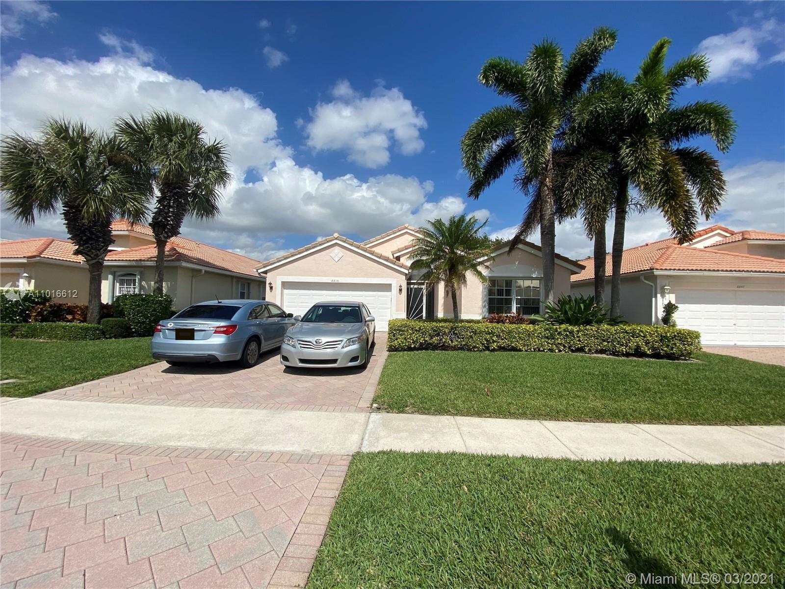 8813 Thames River Dr, Boca Raton, FL 33433