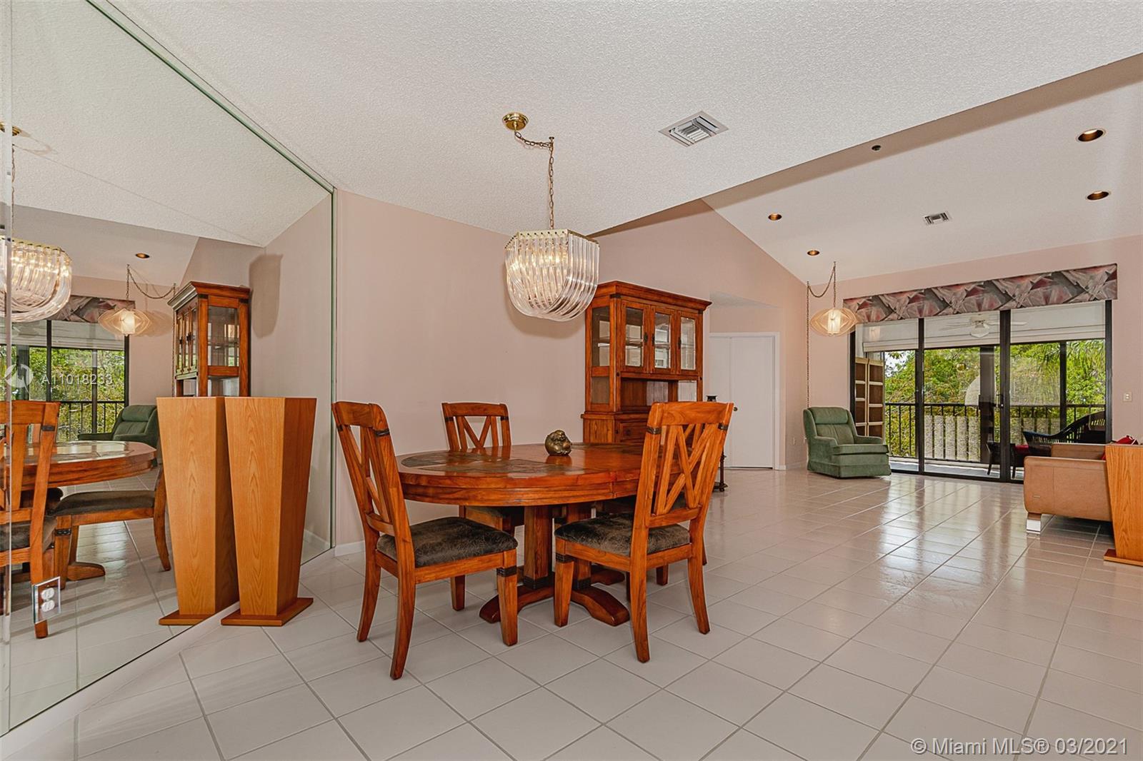 Boynton Beach, FL 33437,5099 Splendido Ct #V