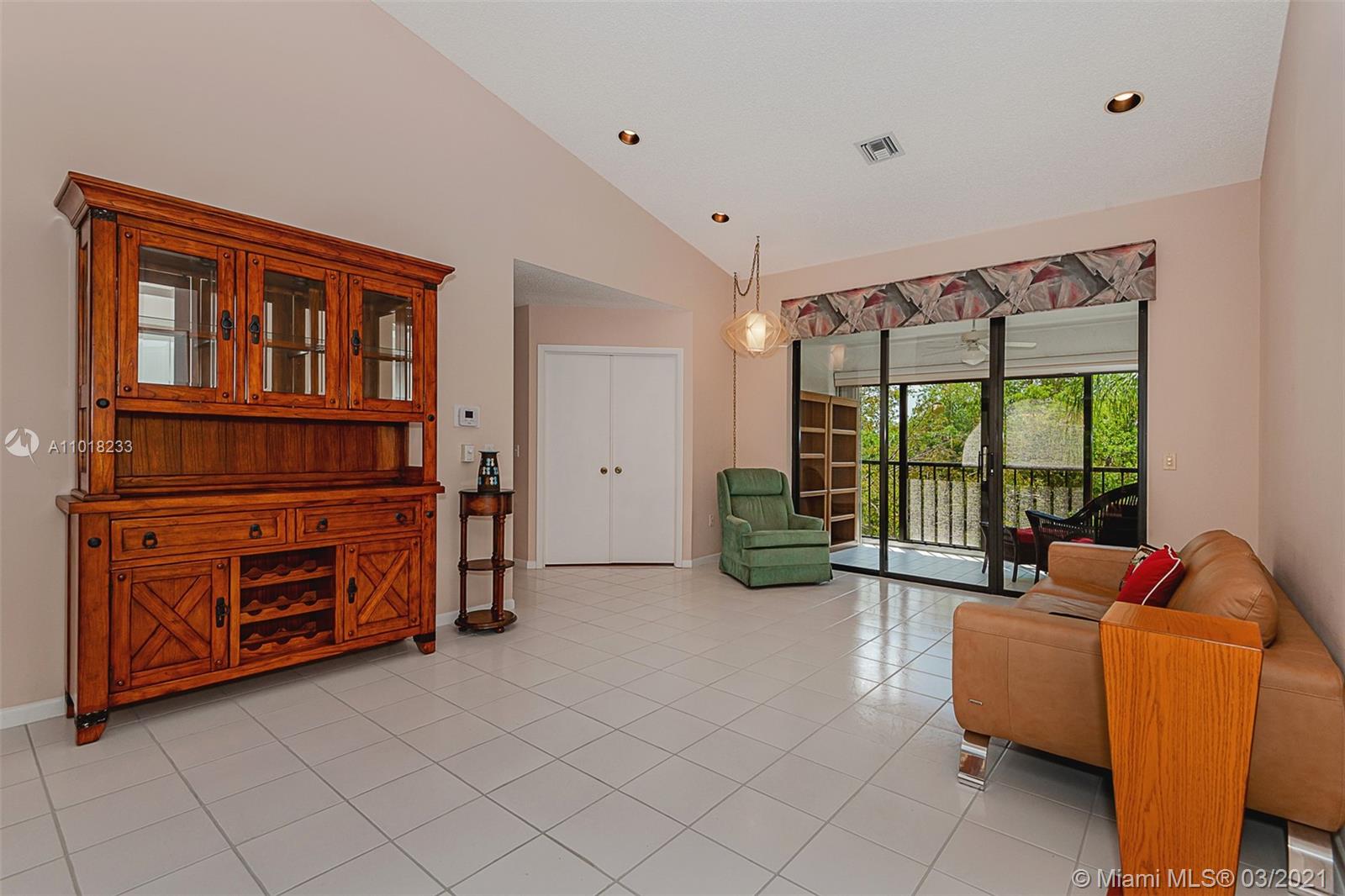 Boynton Beach, FL 33437,5099 Splendido Ct #V