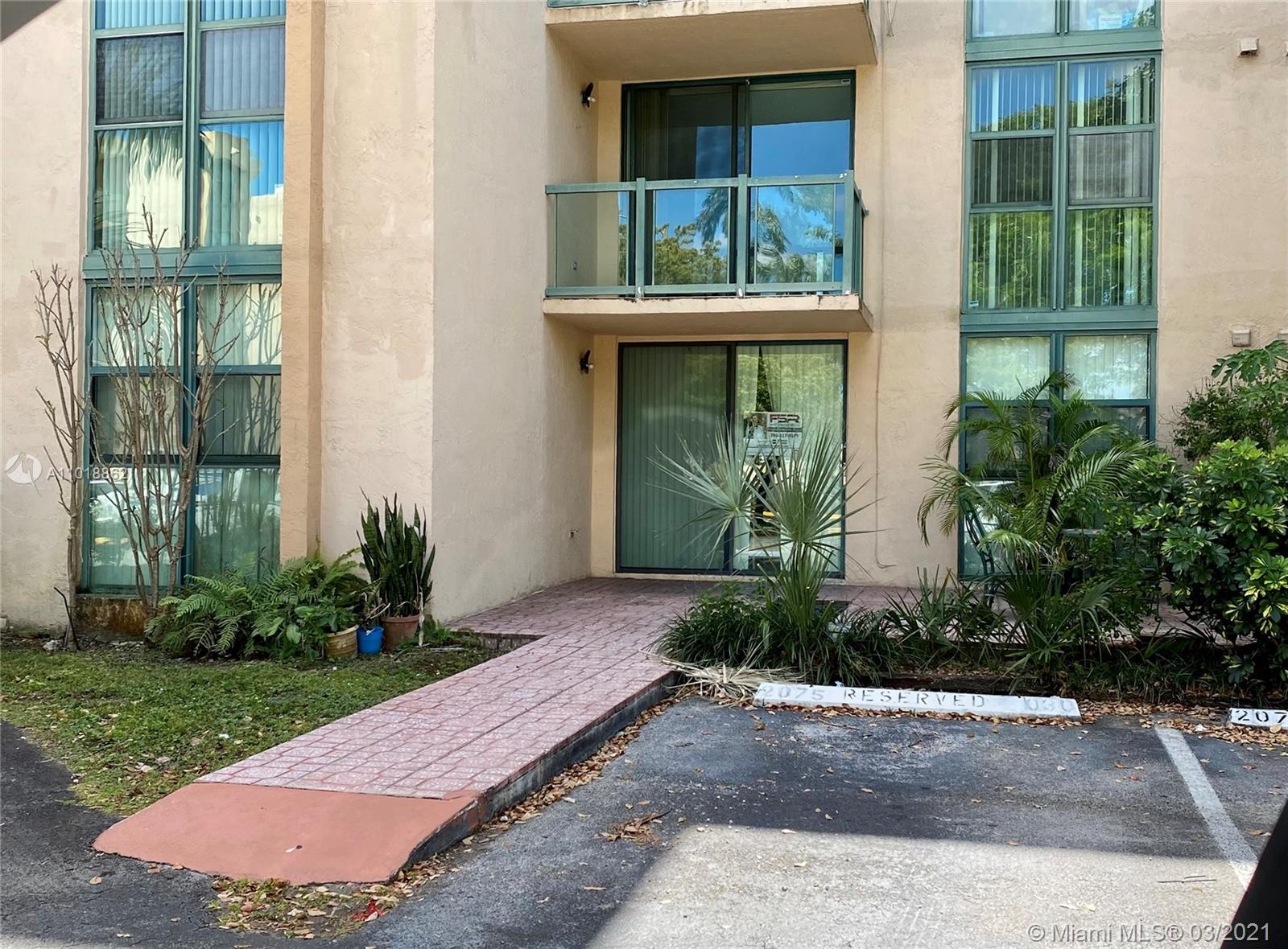 2075 SW 122nd Ave #126, Miami, FL 33175