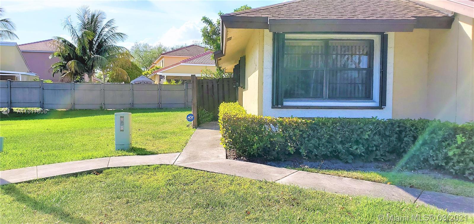 Pembroke Pines, FL 33025,250 SW 97th Ter