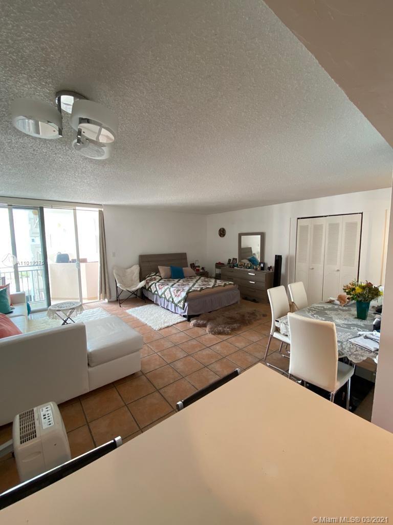 Miami Beach, FL 33139,345 Ocean Dr #625