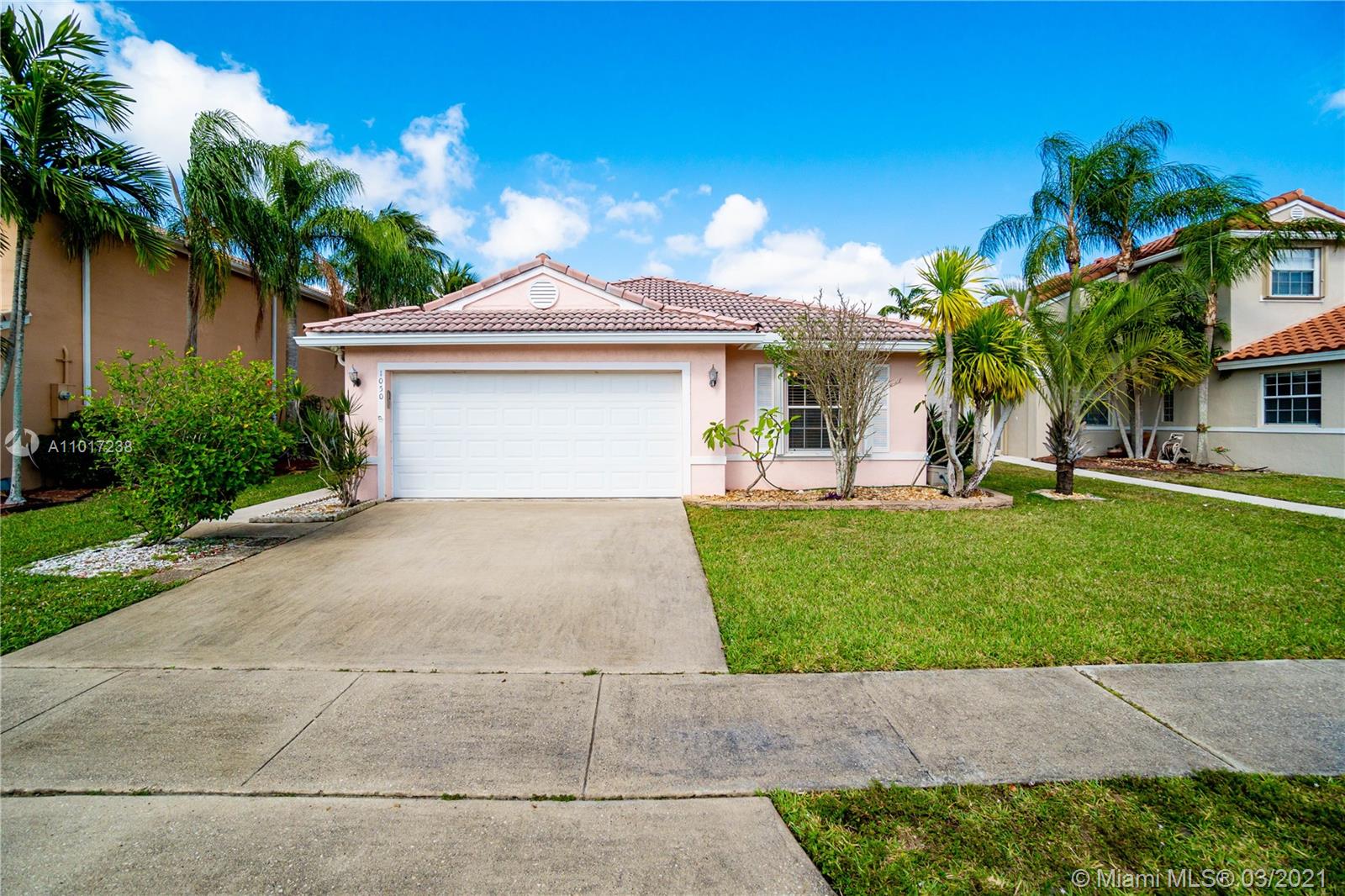 1050 NW 189th Ave, Pembroke Pines, FL 33029