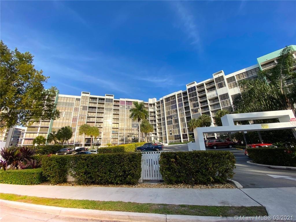 400 Leslie Dr #830, Hallandale Beach, FL 33009