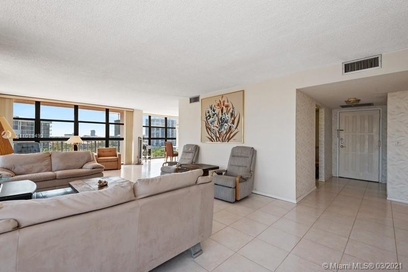 Hallandale Beach, FL 33009,400 Leslie Dr #830