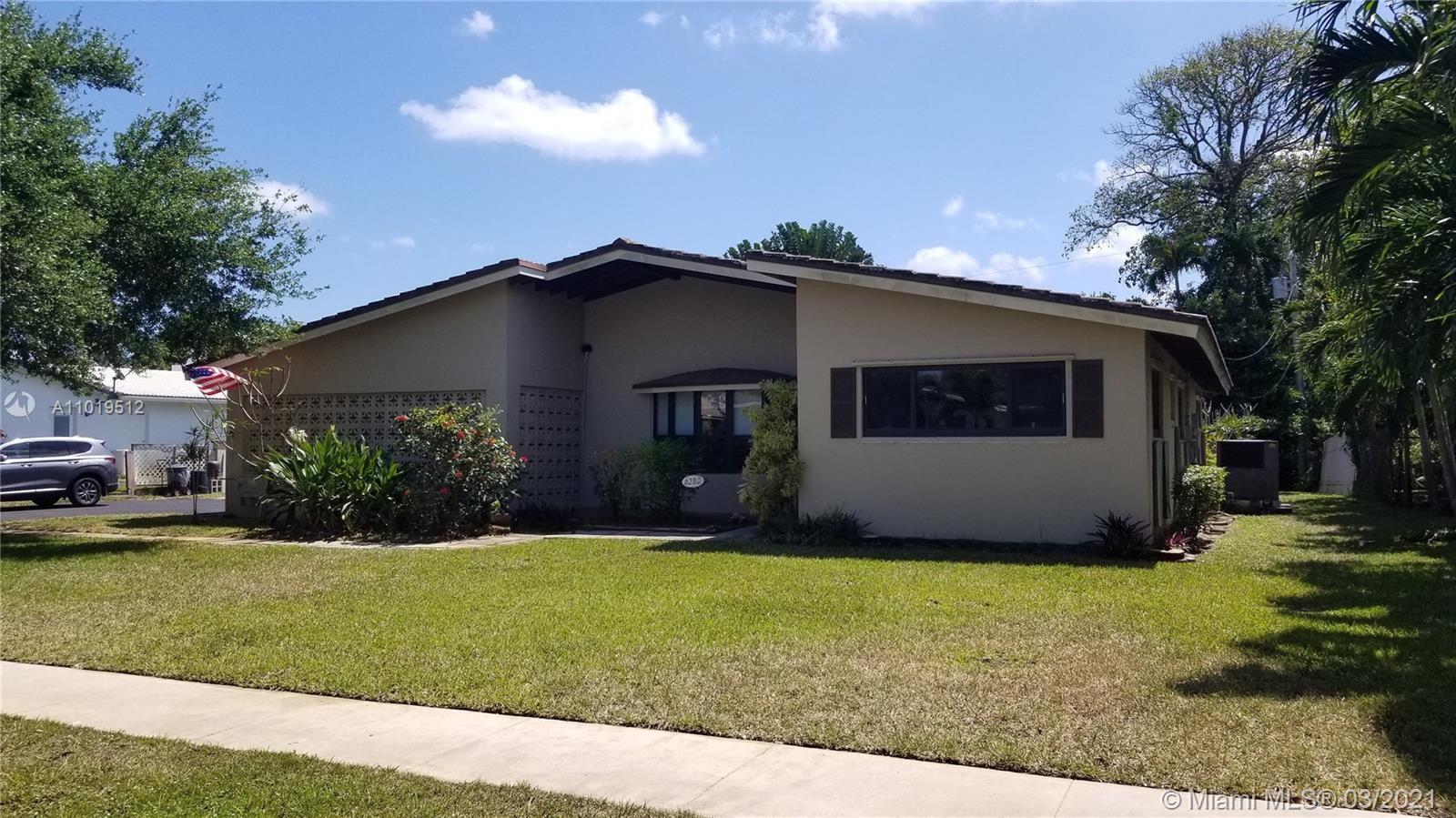 Plantation, FL 33317,6280 SW 5th Pl