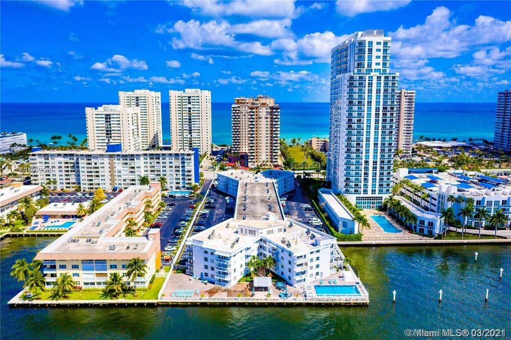 Hallandale Beach, FL 33009