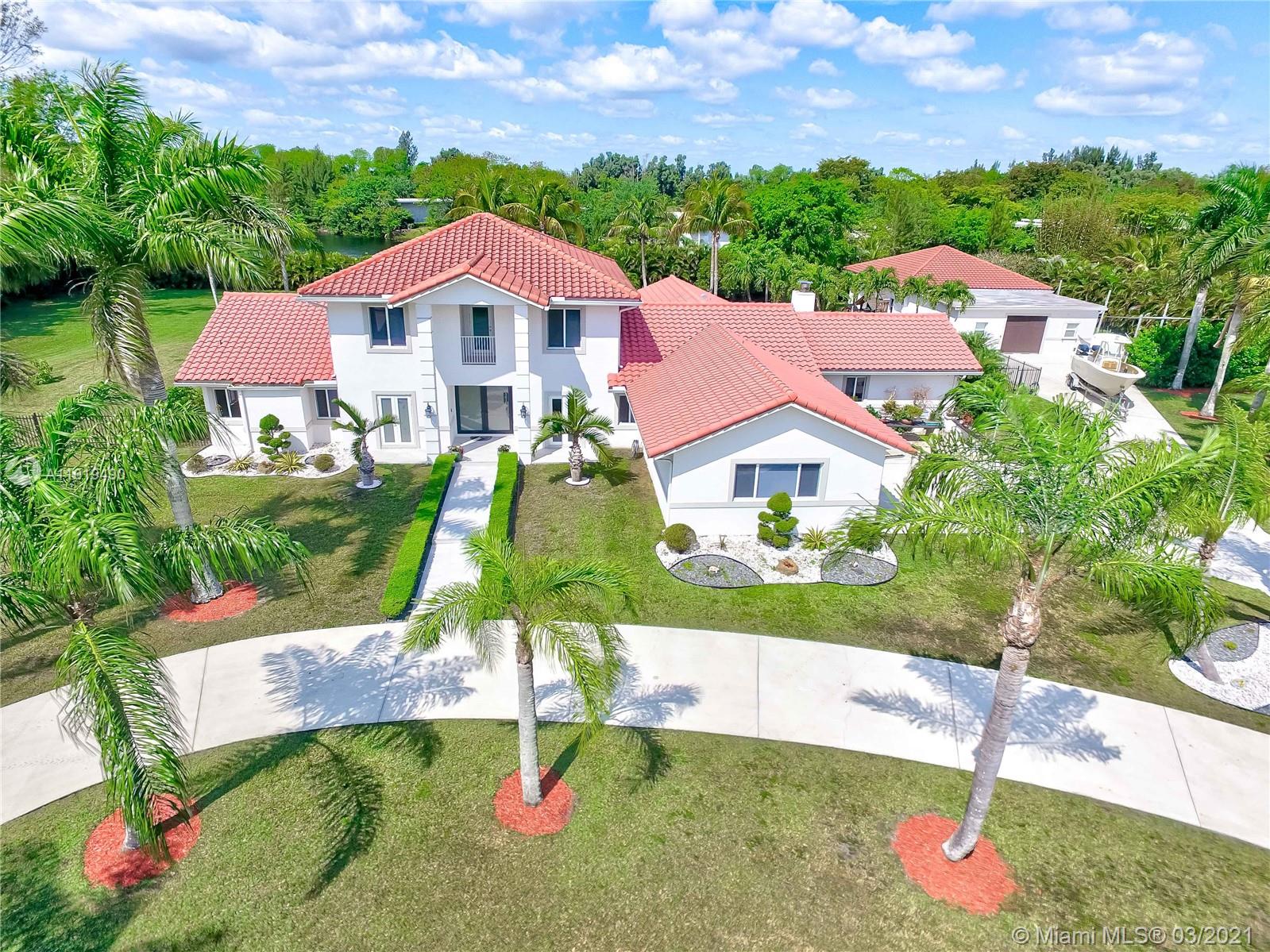 5121 SW 210th Ter,  Southwest Ranches,  FL 33332
